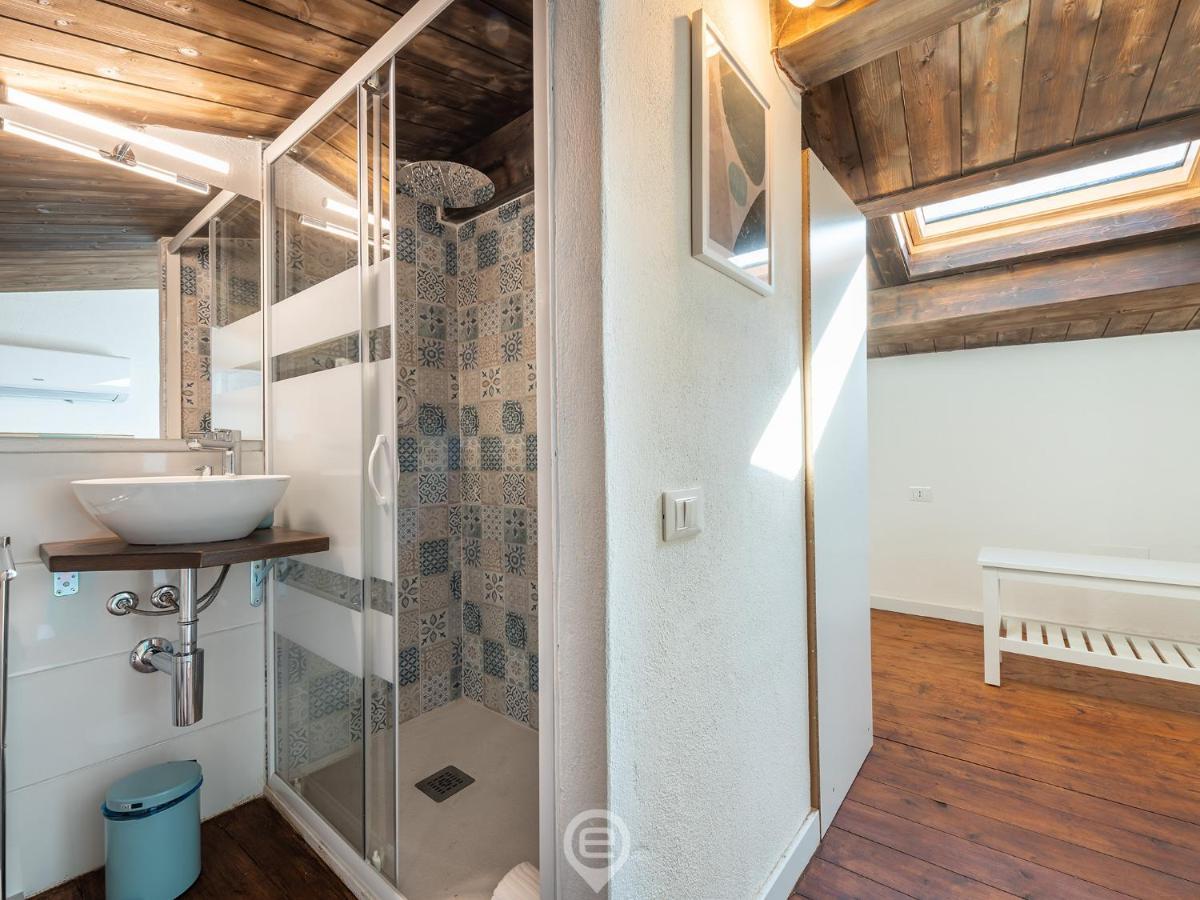 Luisa Apartment Cagliari Luaran gambar